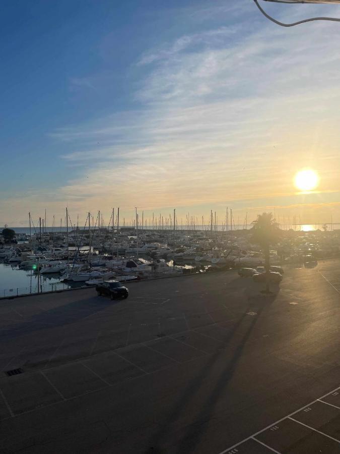 Borgo Damare Nettuno Vista Mare Apartment Exterior photo